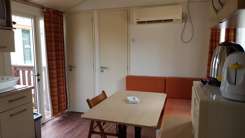Adriacamp Mobile Homes Rosepineta Rosapineta Exterior foto